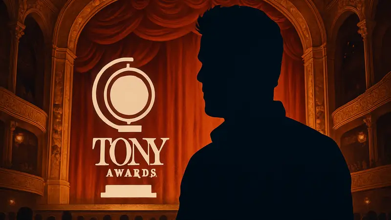 Клифф Блезински, создатель Gears of War, на фоне театральной сцены с логотипом Tony Award.