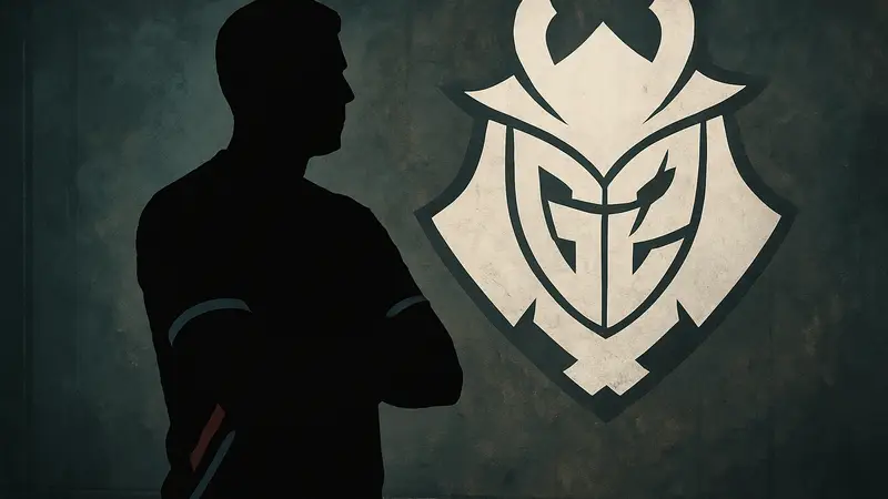 Киберспортсмен SunPayus в форме команды G2 Esports на фоне логотипа G2.