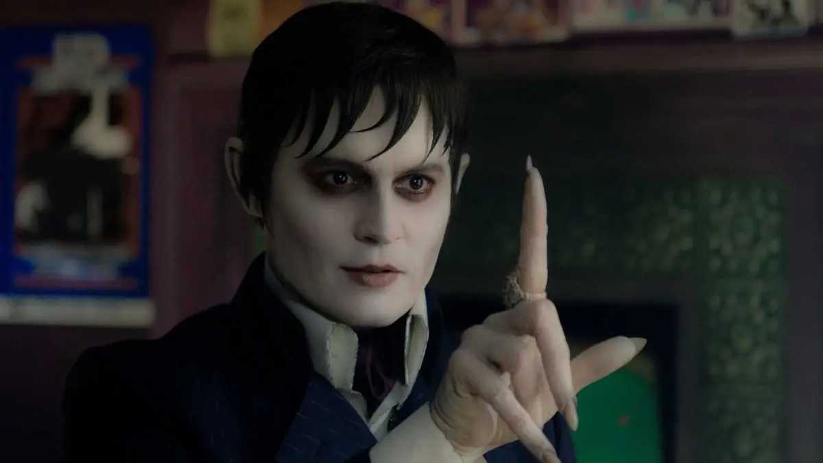 Barnabas (Johnny Depp) holding up a finger in Dark Shadows.