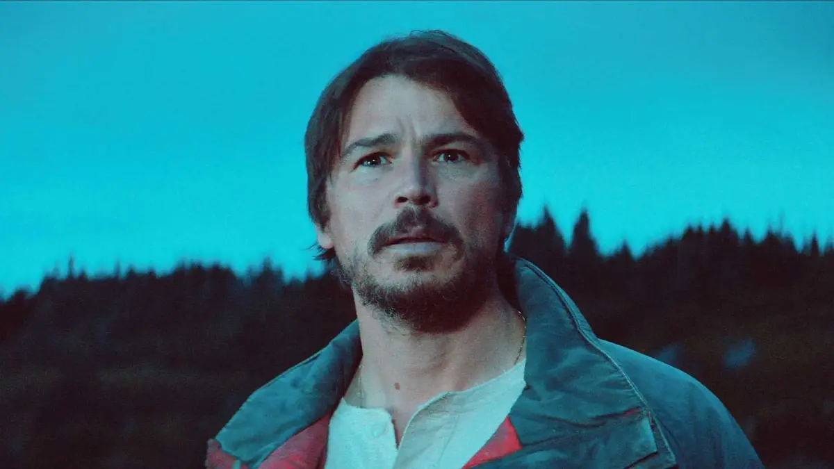 Josh Hartnett’s Calvin looking stunned in Netflix’s Below