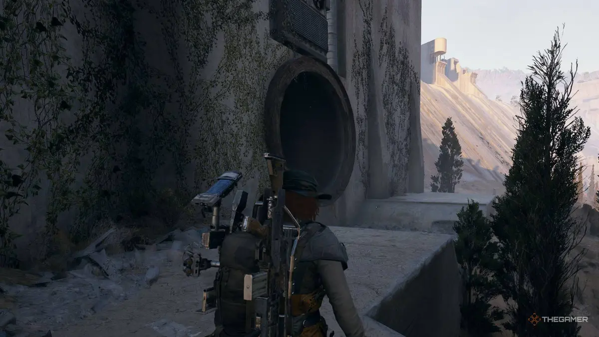 Arc Raiders flood access tunnel location near the red lake.