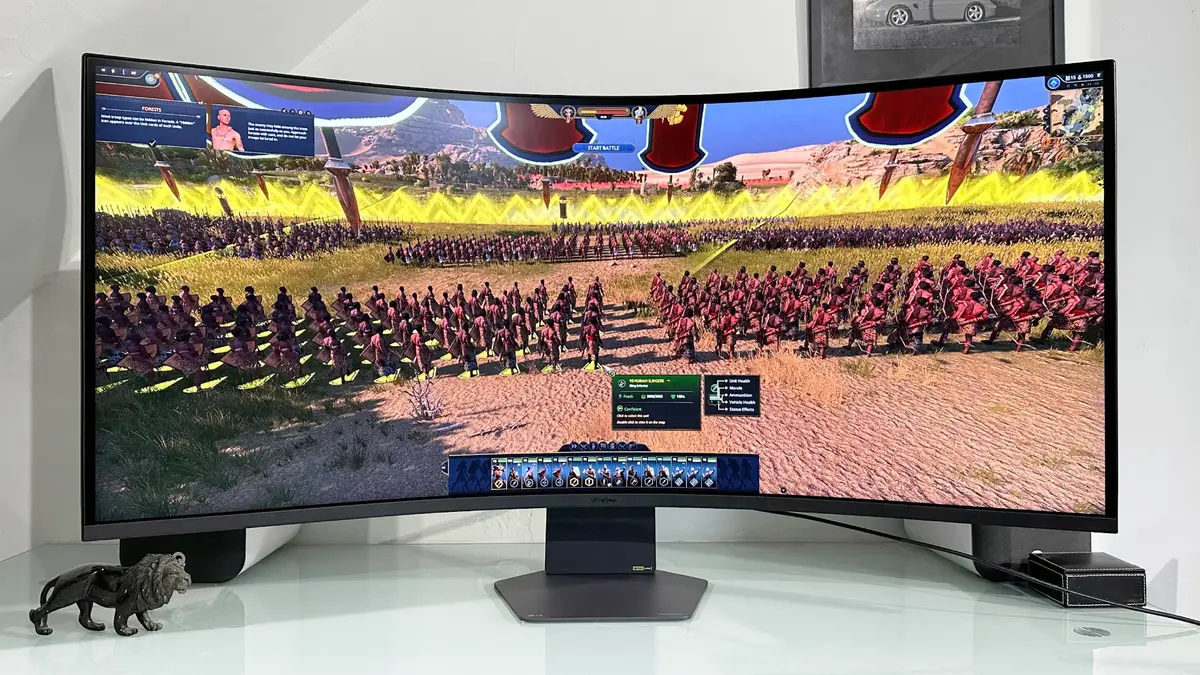 LG UltraGear 52G930B gaming monitor