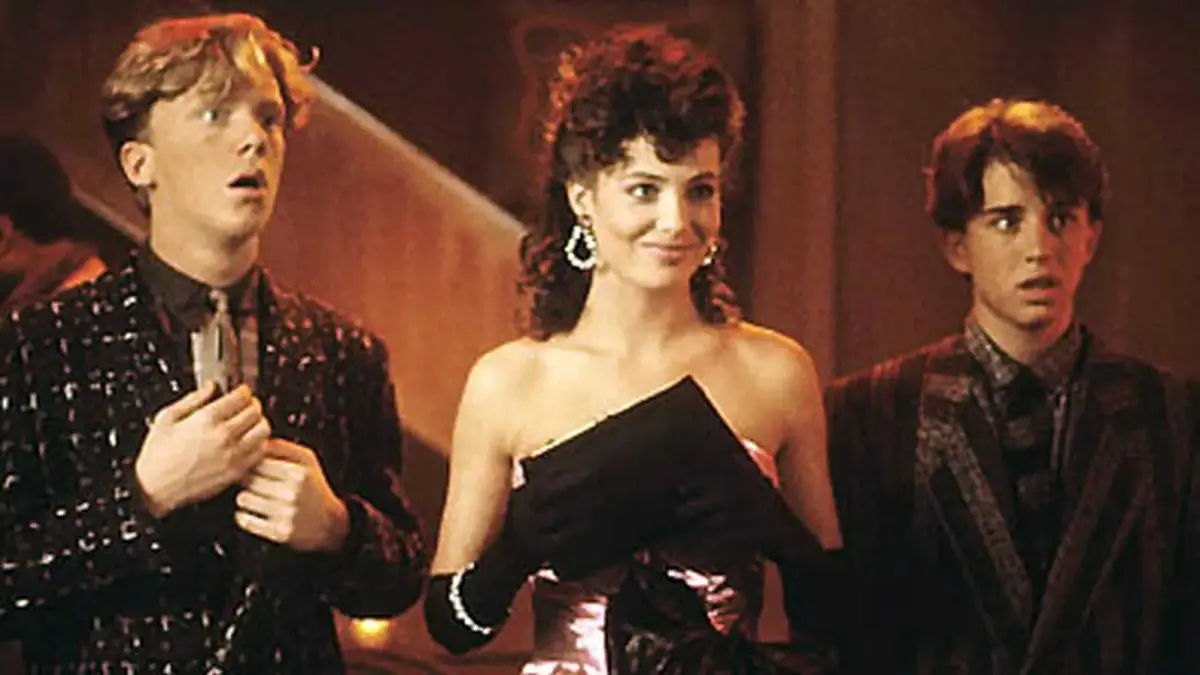 Anthony Michael Hall As Gary, Kelly LeBrock As Lisa & Ilan Mitchell-Smith As Wyatt In Weird Science.jpg