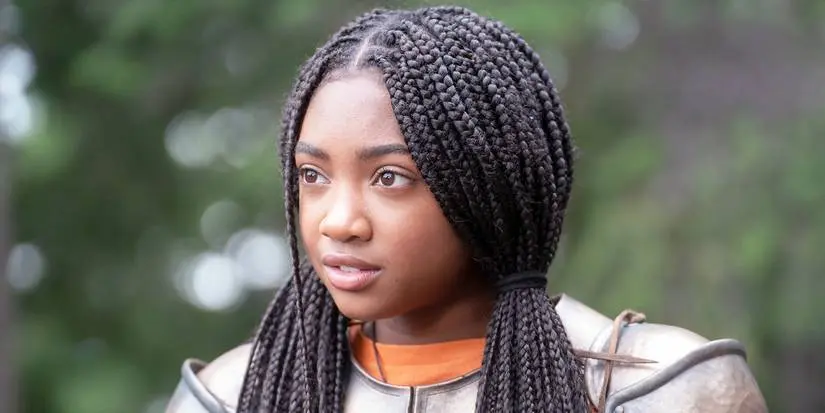Annabeth Chase (actor Leah Sava Jeffries) wears armor in Percy Jackson and the Olympians
