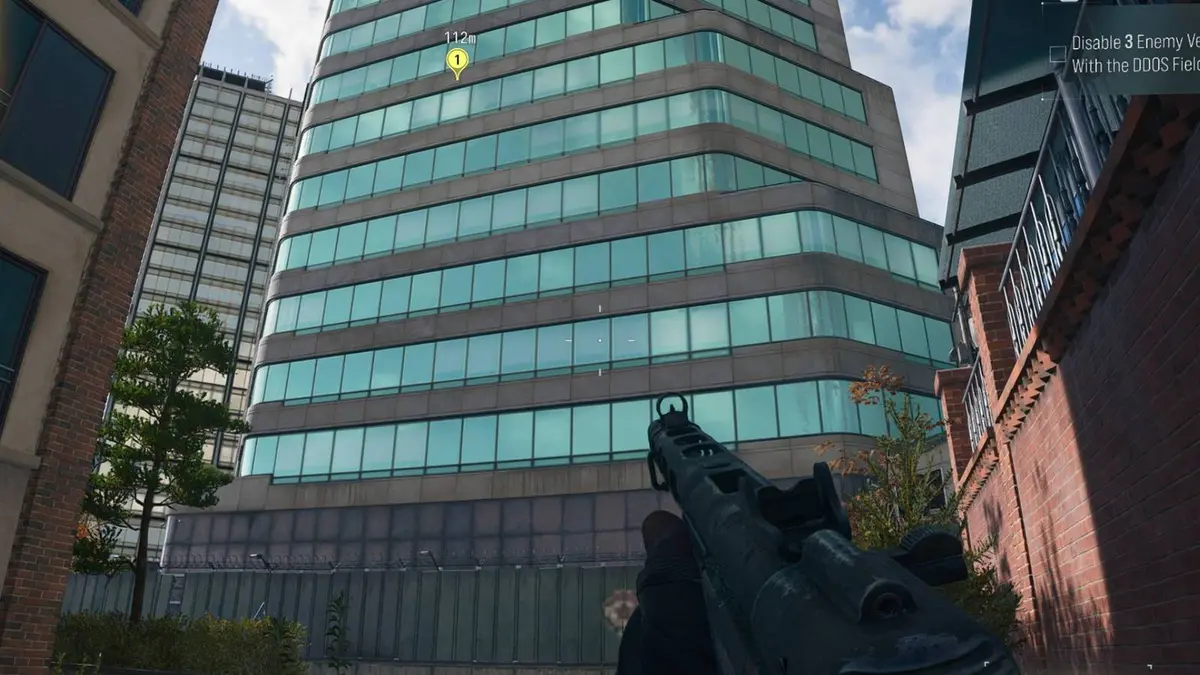 The player in DMZ looking at the Netshin Tech Complex.