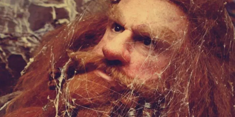 Gloin covered in cobwebs in The Hobbit