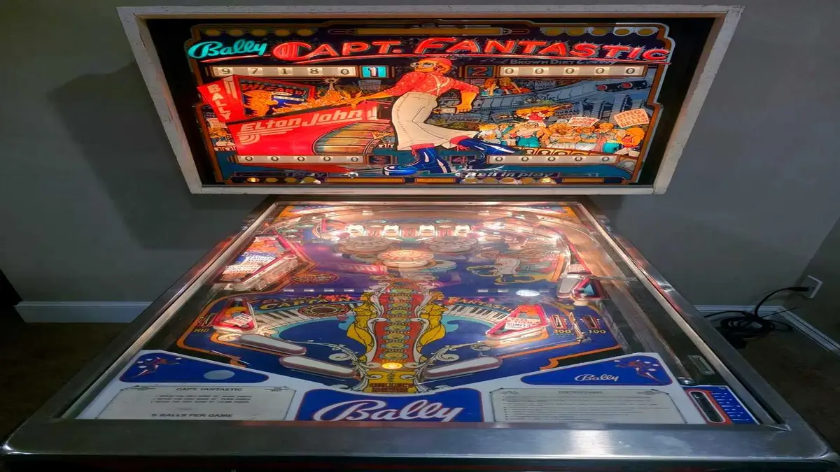 Captain Fantastic and the Brown Dirt Cowboy Pinball