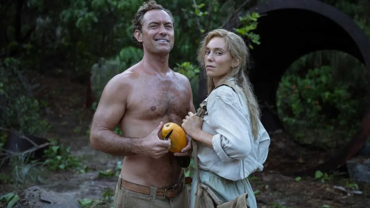 A shirtless Jude Law as Dr Friedrich Ritter with Sydney Sweeney as Margrety Wittmer in Eden