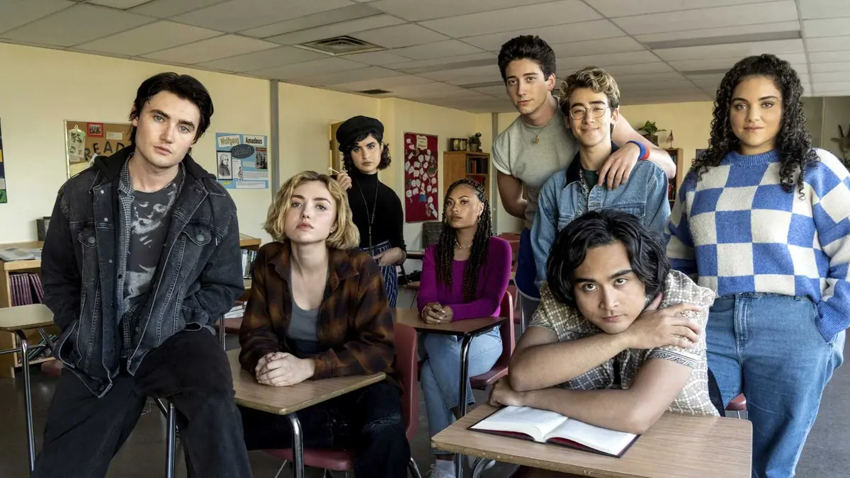 Peyton List leads the cast of Paramount+'s supernatural teen series School Spirits.