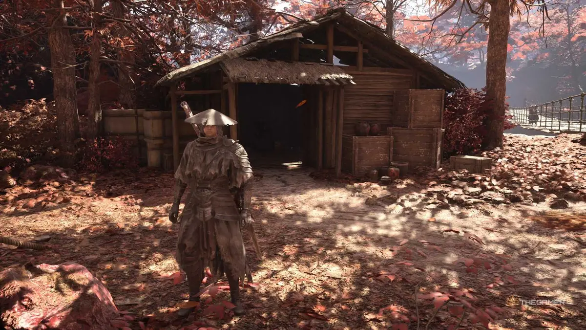 Soul stood outside the gentle thief's hut.