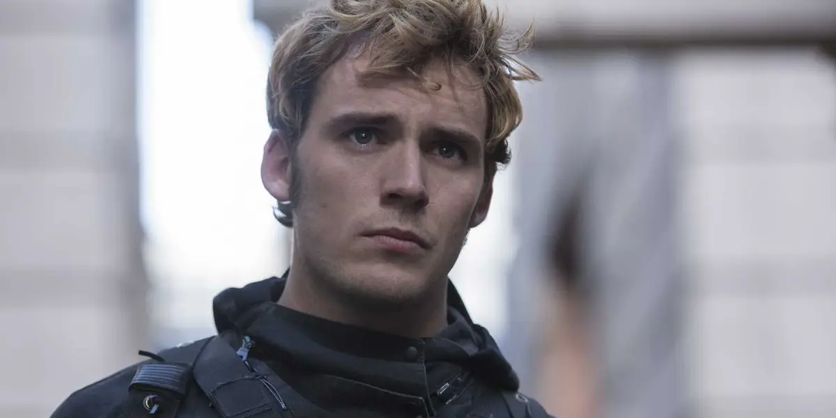 Finnick Odair (Sam Claflin) looking sad in The Hunger Games: Mockingjay - Part 2.