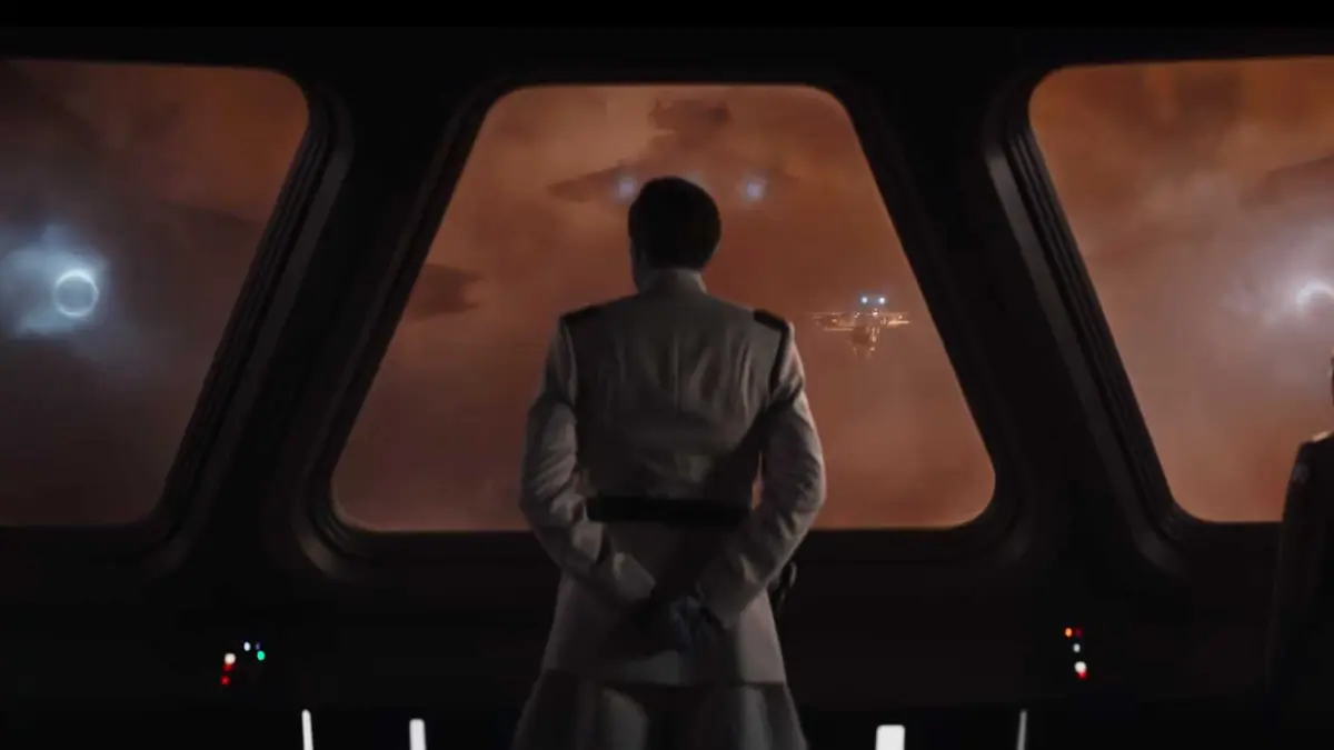 Grand Admiral Thrawn On The Bridge in Ahsoka Season 2