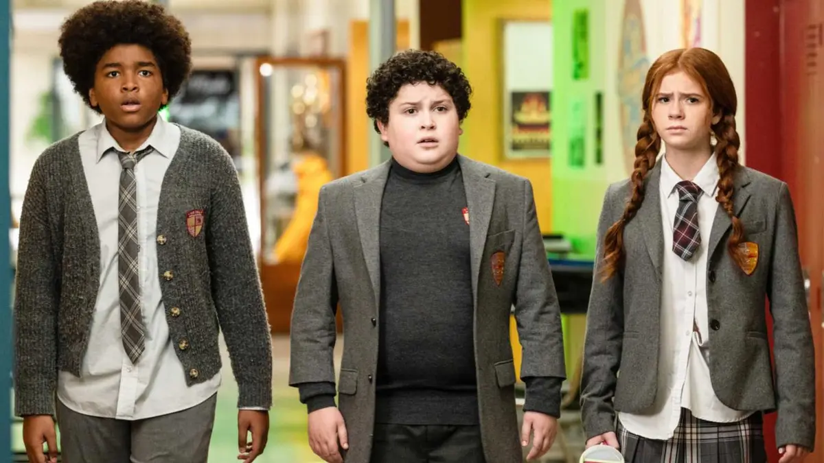 Hero Hunter, Aaron Harris, and Harper Zilmer in Nickelodeon's My Weird School