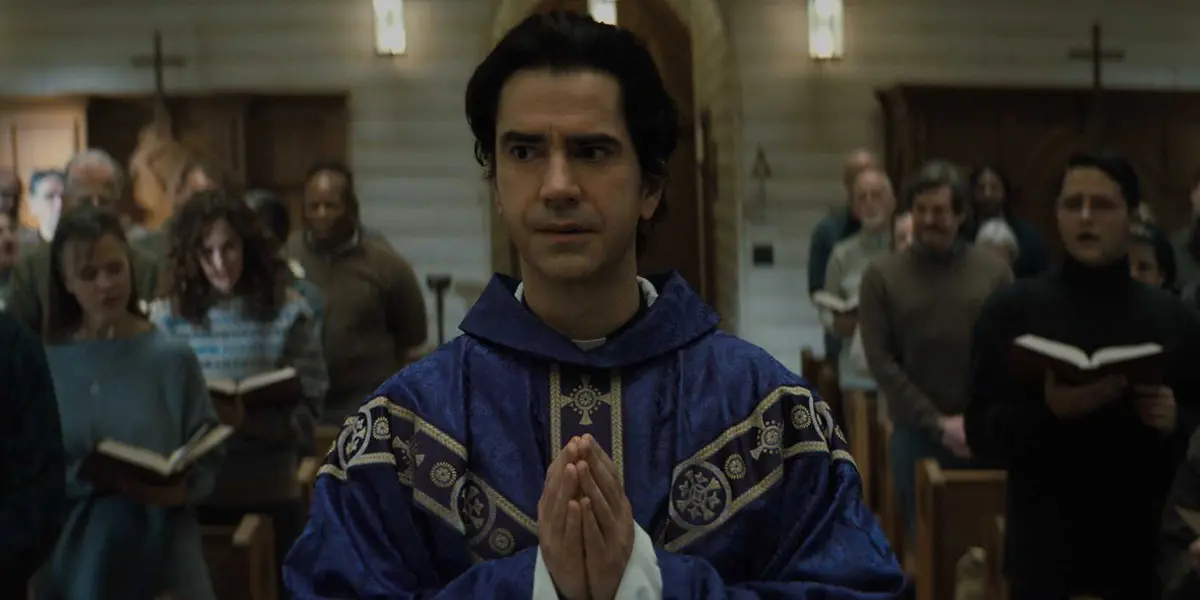 Hamish Linklater as Father Paul Hill in Midnight Mass