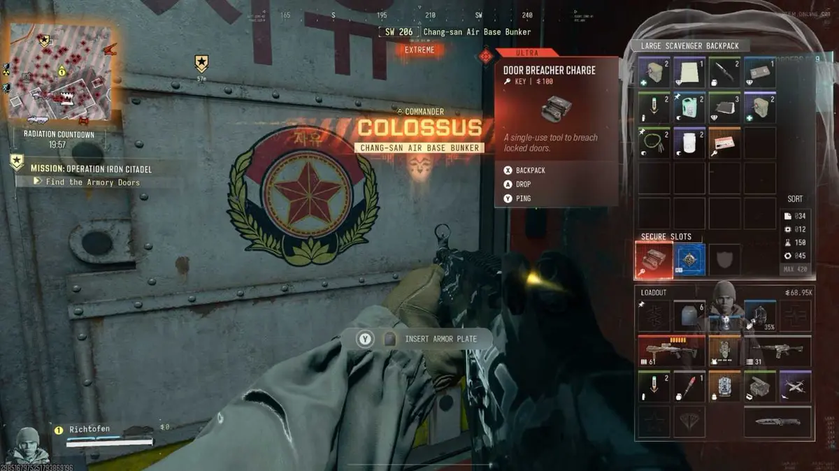 How to Use the Door Breacher Charge in MW4 DMZ (2)