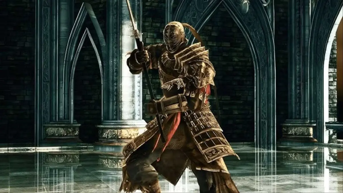 Sir Alonne wielding his massive great katana in Dark Souls 2: Scholar of the First Sin.