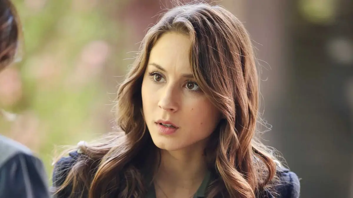 Troian Bellisario as Spencer Hastings in Pretty Little Liars.