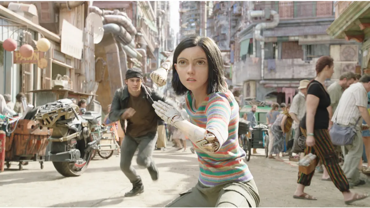 Alita prepares for a fight in Alita Battle Angel
