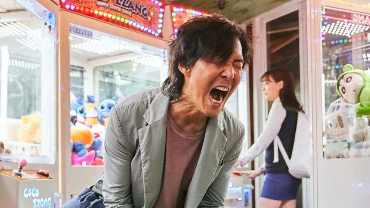 Lee Jung-jae’s Gi-hun yelling in Squid Game season 1