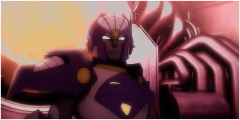 Solus Prime has a bright light behind her in Transformers